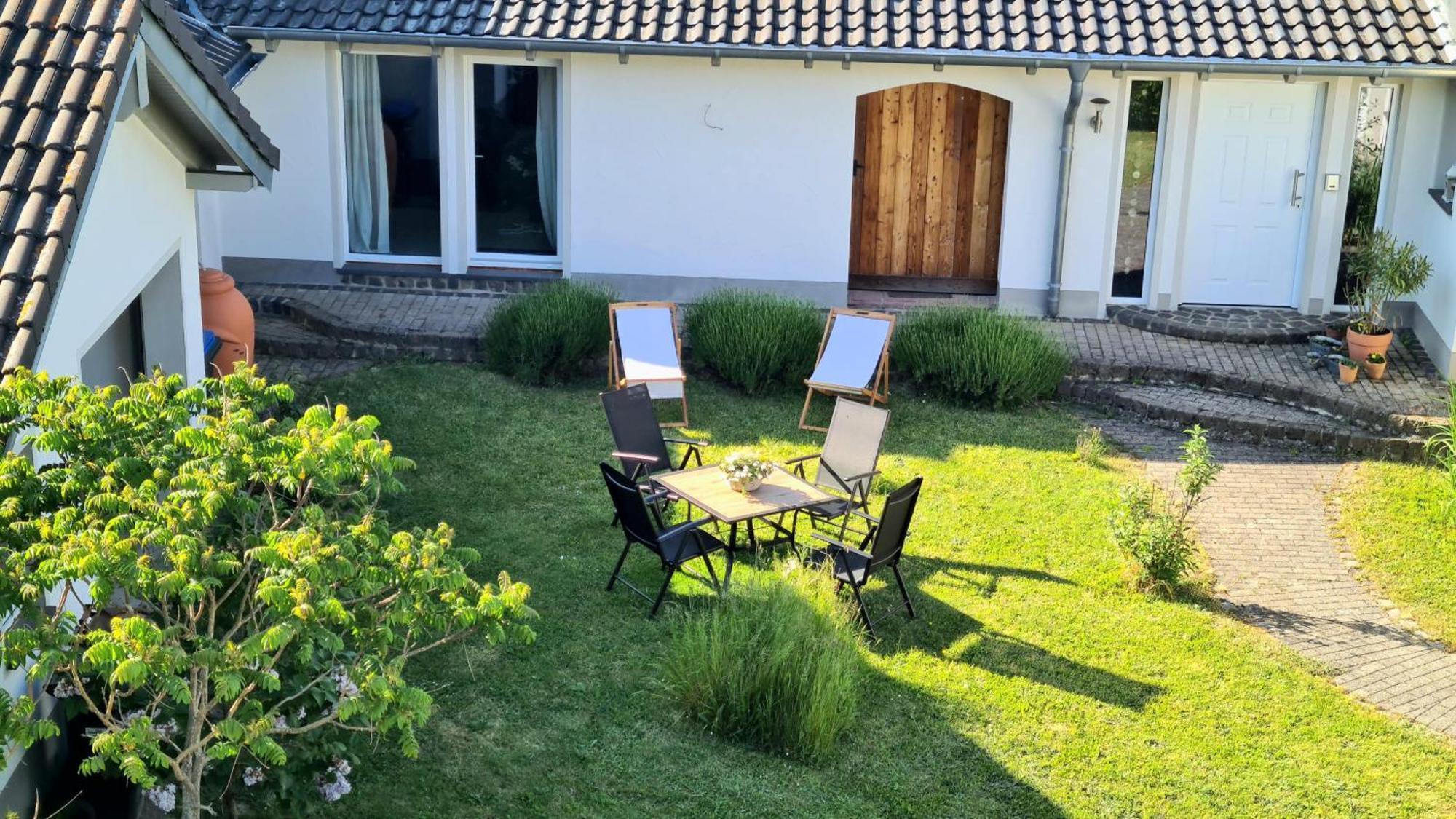 Ferienhaus Finca De Vida Y Luz Auderath Ngoại thất bức ảnh